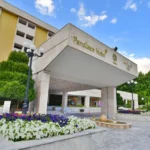 هتل پردیسان با آژانس بهاران تصویر شاخص۱